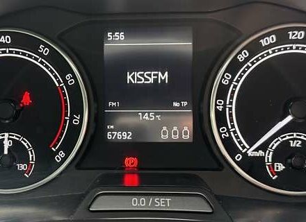 Белый Шкода KAMIQ, объемом двигателя 1.6 л и пробегом 67 тыс. км за 19500 $, фото 21 на Automoto.ua
