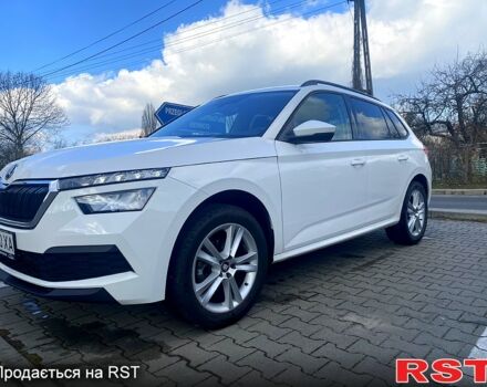 Белый Шкода KAMIQ, объемом двигателя 1.6 л и пробегом 34 тыс. км за 23000 $, фото 4 на Automoto.ua