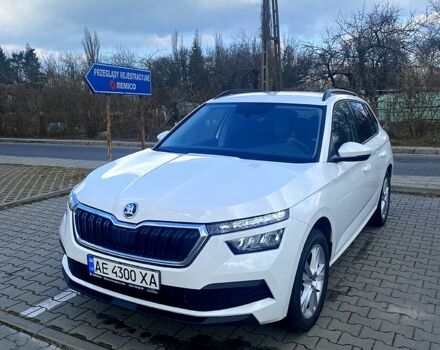 Белый Шкода KAMIQ, объемом двигателя 1.6 л и пробегом 34 тыс. км за 23000 $, фото 3 на Automoto.ua