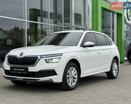 Белый Шкода KAMIQ, объемом двигателя 1.6 л и пробегом 67 тыс. км за 19500 $, фото 3 на Automoto.ua