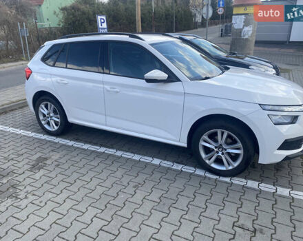 Белый Шкода KAMIQ, объемом двигателя 1.6 л и пробегом 38 тыс. км за 23000 $, фото 11 на Automoto.ua
