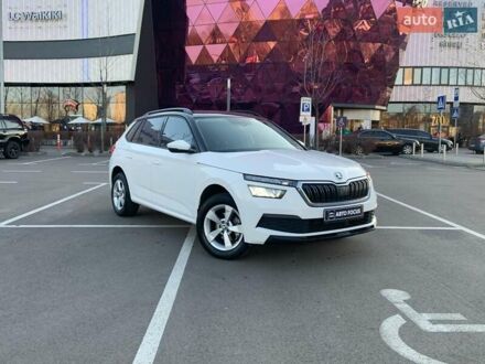 Шкода KAMIQ 2020 у Києві на Automoto.ua Білий Шкода KAMIQ, об'ємом двигуна 1.5 л та пробігом 30 тис. км за 18490 $, фото 1 на Automoto.ua