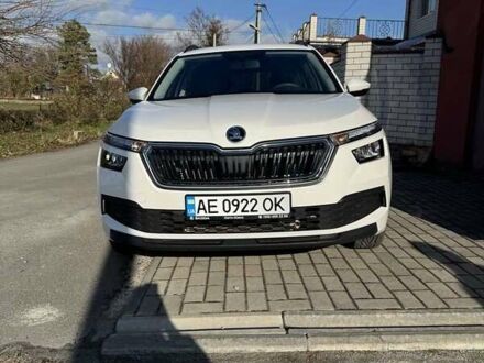 Білий Шкода KAMIQ, об'ємом двигуна 1.6 л та пробігом 52 тис. км за 17100 $, фото 1 на Automoto.ua