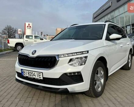 Белый Шкода KAMIQ, объемом двигателя 1 л и пробегом 15 тыс. км за 19800 $, фото 1 на Automoto.ua