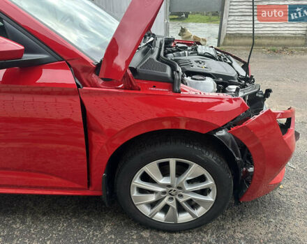 Червоний Шкода KAMIQ, об'ємом двигуна 1.5 л та пробігом 36 тис. км за 13800 $, фото 5 на Automoto.ua
