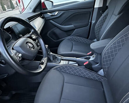 Червоний Шкода KAMIQ, об'ємом двигуна 1.6 л та пробігом 60 тис. км за 19900 $, фото 22 на Automoto.ua