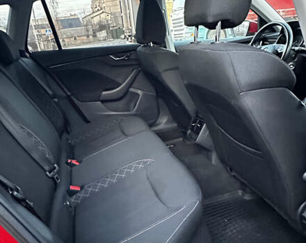 Червоний Шкода KAMIQ, об'ємом двигуна 1.6 л та пробігом 60 тис. км за 19900 $, фото 18 на Automoto.ua