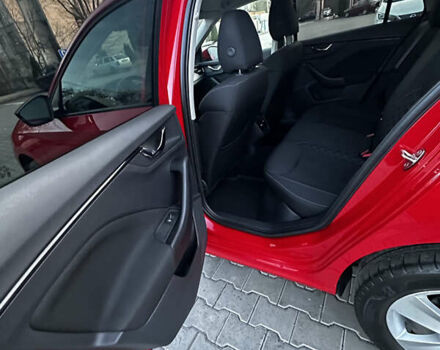 Червоний Шкода KAMIQ, об'ємом двигуна 1.6 л та пробігом 60 тис. км за 19900 $, фото 16 на Automoto.ua