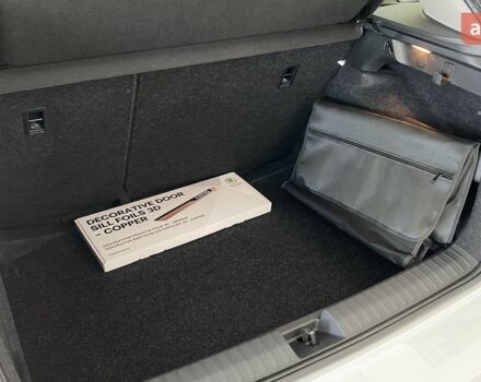 купить новое авто Шкода KAMIQ 2024 года от официального дилера Автоцентр ТОВ "ЕКСПРЕС АВТО" Шкода фото