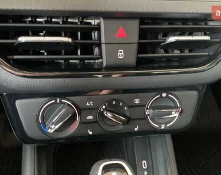 Шкода KAMIQ, объемом двигателя 1 л и пробегом 0 тыс. км за 21592 $, фото 16 на Automoto.ua