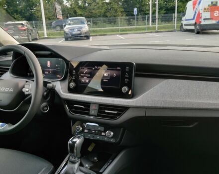 Шкода KAMIQ 2025 року купити нове авто Шкода KAMIQ 2025 року від офіційного дилера Альянс-ІФ Skoda Шкода фото