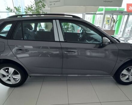 Шкода KAMIQ, объемом двигателя 1 л и пробегом 0 тыс. км за 23013 $, фото 3 на Automoto.ua