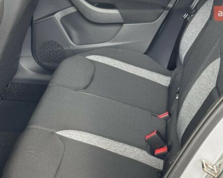 Шкода KAMIQ, об'ємом двигуна 1 л та пробігом 0 тис. км за 21639 $, фото 13 на Automoto.ua