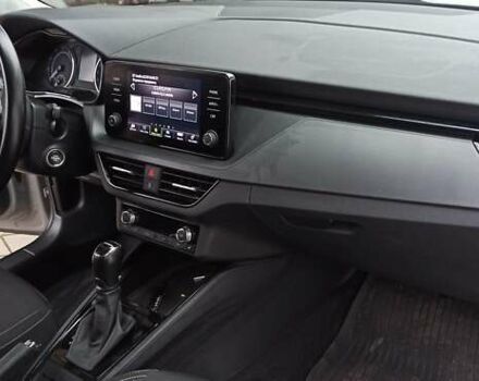 Серый Шкода KAMIQ, объемом двигателя 1.6 л и пробегом 80 тыс. км за 19300 $, фото 21 на Automoto.ua