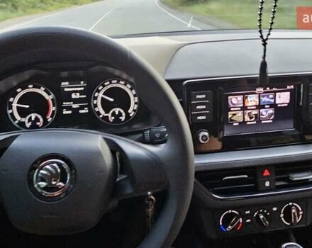 Сірий Шкода KAMIQ, об'ємом двигуна 1.6 л та пробігом 85 тис. км за 15600 $, фото 4 на Automoto.ua