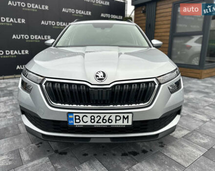 Серый Шкода KAMIQ, объемом двигателя 1.6 л и пробегом 56 тыс. км за 17800 $, фото 2 на Automoto.ua