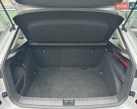 Серый Шкода KAMIQ, объемом двигателя 1.6 л и пробегом 56 тыс. км за 17800 $, фото 48 на Automoto.ua