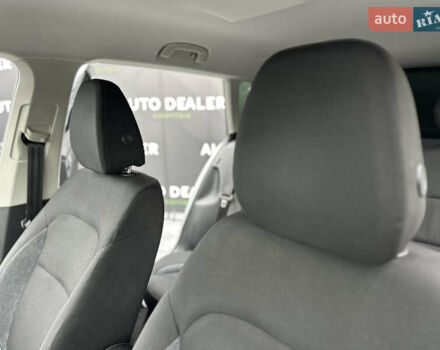 Серый Шкода KAMIQ, объемом двигателя 1.6 л и пробегом 56 тыс. км за 17800 $, фото 44 на Automoto.ua