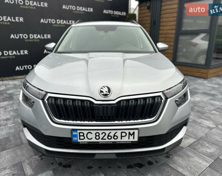 Серый Шкода KAMIQ, объемом двигателя 1.6 л и пробегом 56 тыс. км за 17800 $, фото 1 на Automoto.ua