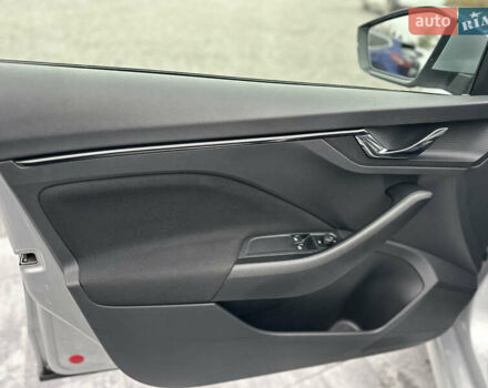 Серый Шкода KAMIQ, объемом двигателя 1.6 л и пробегом 56 тыс. км за 17800 $, фото 40 на Automoto.ua