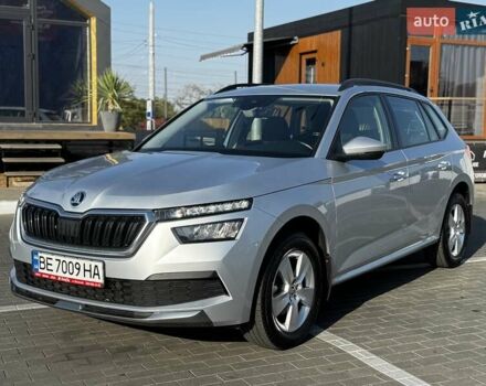 Серый Шкода KAMIQ, объемом двигателя 1.6 л и пробегом 59 тыс. км за 21200 $, фото 3 на Automoto.ua