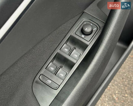 Серый Шкода KAMIQ, объемом двигателя 1.6 л и пробегом 6 тыс. км за 21800 $, фото 19 на Automoto.ua