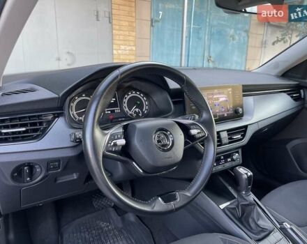 Серый Шкода KAMIQ, объемом двигателя 1.6 л и пробегом 59 тыс. км за 21200 $, фото 17 на Automoto.ua