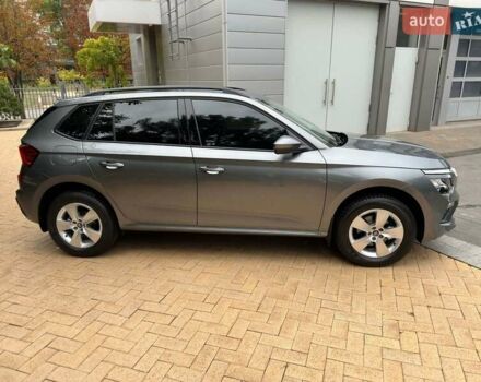 Серый Шкода KAMIQ, объемом двигателя 1 л и пробегом 2 тыс. км за 23783 $, фото 11 на Automoto.ua