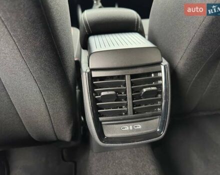 Серый Шкода KAMIQ, объемом двигателя 1 л и пробегом 2 тыс. км за 23783 $, фото 16 на Automoto.ua