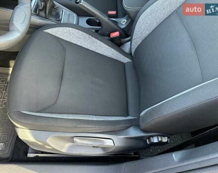 Синій Шкода KAMIQ, об'ємом двигуна 1.6 л та пробігом 219 тис. км за 10800 $, фото 16 на Automoto.ua