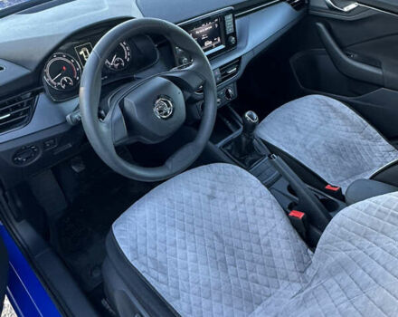 Шкода KAMIQ 2021 у Дніпро (Дніпропетровську) на Automoto.ua Синій Шкода KAMIQ, об'ємом двигуна 1.6 л та пробігом 268 тис. км за 11300 $, фото 9 на Automoto.ua