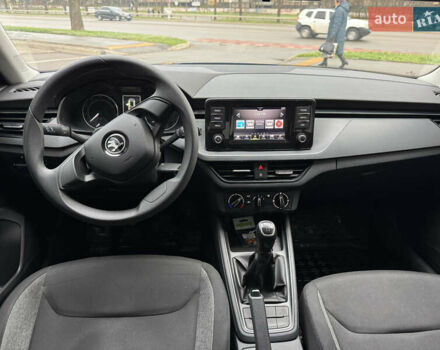 Синий Шкода KAMIQ, объемом двигателя 1.6 л и пробегом 162 тыс. км за 13500 $, фото 30 на Automoto.ua