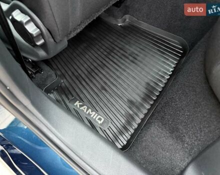 Шкода KAMIQ 2021 у Києві на Automoto.ua Синій Шкода KAMIQ, об'ємом двигуна 1.6 л та пробігом 56 тис. км за 19900 $, фото 52 на Automoto.ua