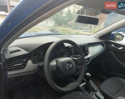 Синий Шкода KAMIQ, объемом двигателя 1.6 л и пробегом 80 тыс. км за 13888 $, фото 14 на Automoto.ua