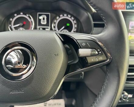 Синий Шкода KAMIQ, объемом двигателя 1.6 л и пробегом 56 тыс. км за 19500 $, фото 58 на Automoto.ua