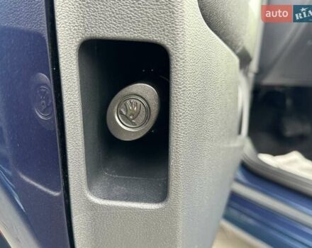 Синий Шкода KAMIQ, объемом двигателя 1.6 л и пробегом 56 тыс. км за 19500 $, фото 81 на Automoto.ua