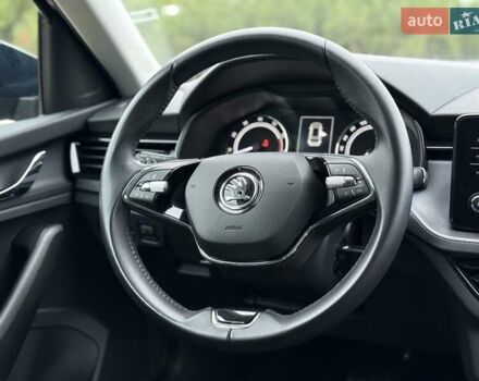 Шкода KAMIQ 2021 у Києві на Automoto.ua Синій Шкода KAMIQ, об'ємом двигуна 1.6 л та пробігом 56 тис. км за 19900 $, фото 66 на Automoto.ua