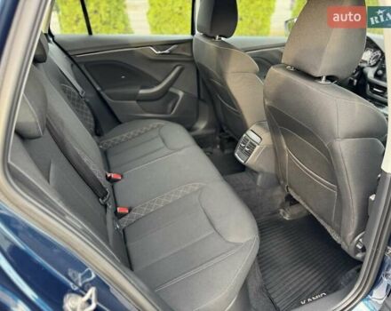 Синий Шкода KAMIQ, объемом двигателя 1.6 л и пробегом 56 тыс. км за 19500 $, фото 75 на Automoto.ua