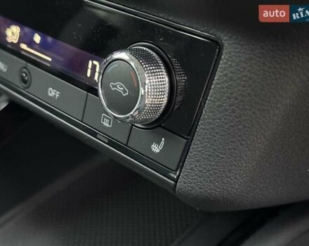 Шкода KAMIQ 2021 у Києві на Automoto.ua Синій Шкода KAMIQ, об'ємом двигуна 1.6 л та пробігом 56 тис. км за 19900 $, фото 71 на Automoto.ua