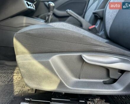 Синій Шкода KAMIQ, об'ємом двигуна 1.6 л та пробігом 219 тис. км за 10800 $, фото 15 на Automoto.ua