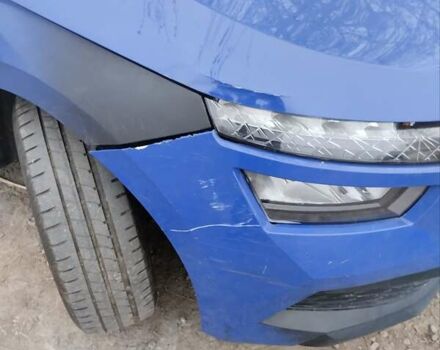 Синий Шкода KAMIQ, объемом двигателя 1.6 л и пробегом 300 тыс. км за 9000 $, фото 3 на Automoto.ua