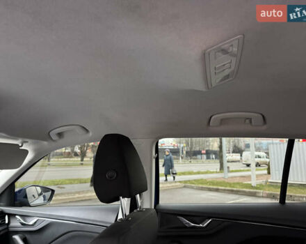 Синий Шкода KAMIQ, объемом двигателя 1.6 л и пробегом 162 тыс. км за 13500 $, фото 24 на Automoto.ua