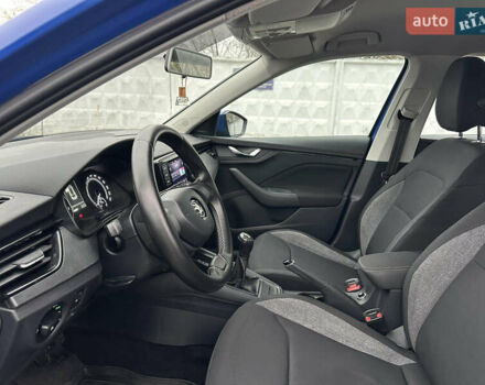 Синий Шкода KAMIQ, объемом двигателя 1.6 л и пробегом 245 тыс. км за 12200 $, фото 8 на Automoto.ua