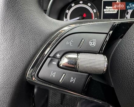 Синий Шкода KAMIQ, объемом двигателя 1.6 л и пробегом 25 тыс. км за 21500 $, фото 53 на Automoto.ua