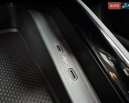 Синій Шкода KAMIQ, об'ємом двигуна 1.6 л та пробігом 25 тис. км за 20999 $, фото 49 на Automoto.ua