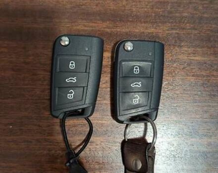 Синій Шкода KAMIQ, об'ємом двигуна 1.6 л та пробігом 25 тис. км за 21000 $, фото 23 на Automoto.ua
