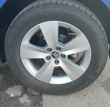 Синий Шкода KAMIQ, объемом двигателя 1.6 л и пробегом 62 тыс. км за 19000 $, фото 5 на Automoto.ua