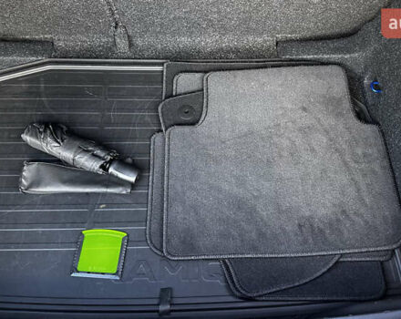 Синій Шкода KAMIQ, об'ємом двигуна 1.6 л та пробігом 25 тис. км за 21000 $, фото 17 на Automoto.ua
