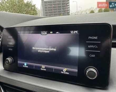 Синий Шкода KAMIQ, объемом двигателя 1.6 л и пробегом 26 тыс. км за 21500 $, фото 30 на Automoto.ua