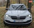 Белый Шкода Karoq, объемом двигателя 1.5 л и пробегом 108 тыс. км за 23500 $, фото 6 на Automoto.ua